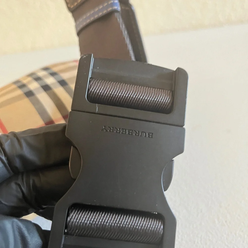 Burberry waist bag - Picture 5 of 13